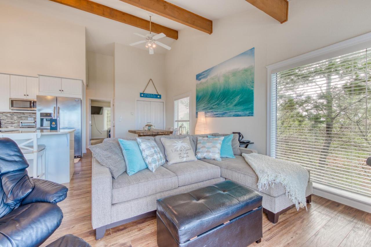Coastal Comfort Oceanside Esterno foto