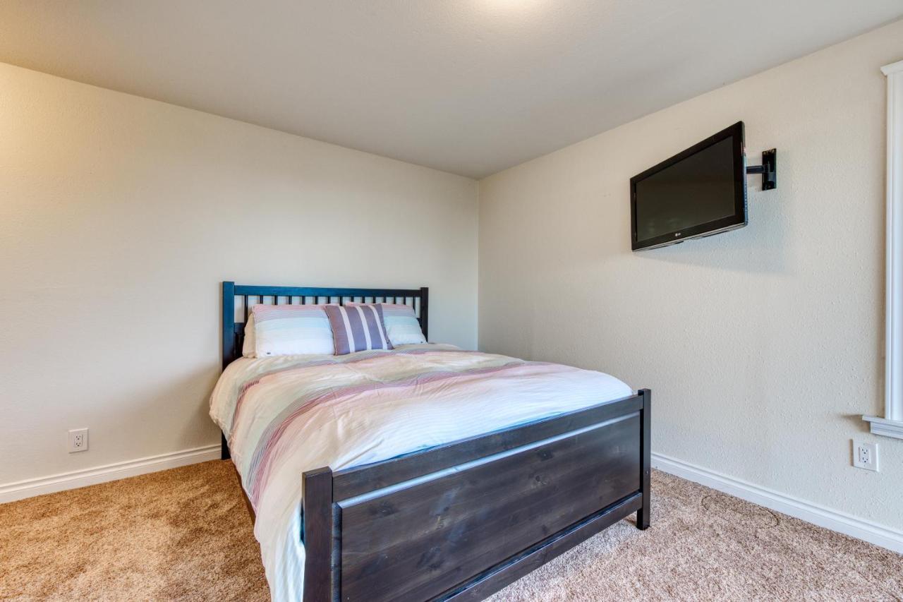Coastal Comfort Oceanside Esterno foto
